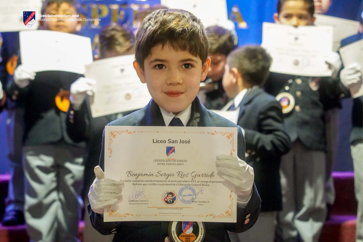 Ceremonia de egreso Kinder Caglio en Liceo San José
